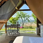 Glamping Rivabella 莱科