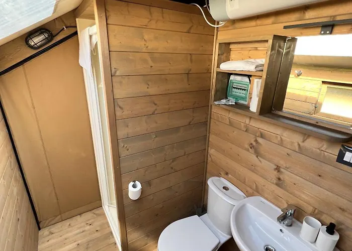 Glamping Rivabella Lyxtält Lecco
