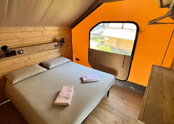 Glamping Rivabella Lyxtält Lecco